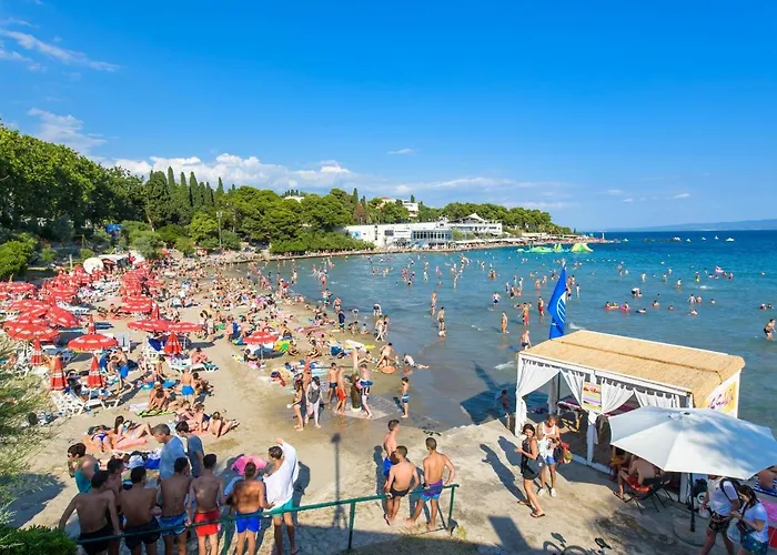 With Wifi - 8630 * Split